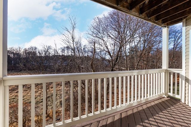 501 Lexington Street 11, Waltham, MA 02452