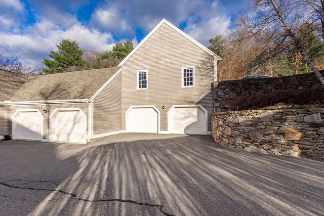 501 Lexington Street 11, Waltham, MA 02452