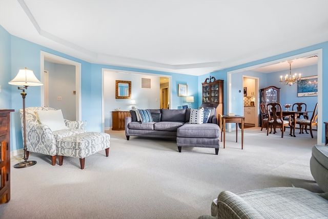 501 Lexington Street 11, Waltham, MA 02452