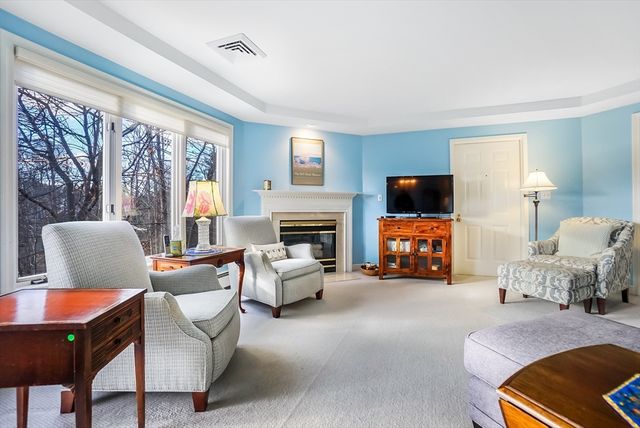 501 Lexington Street 11, Waltham, MA 02452