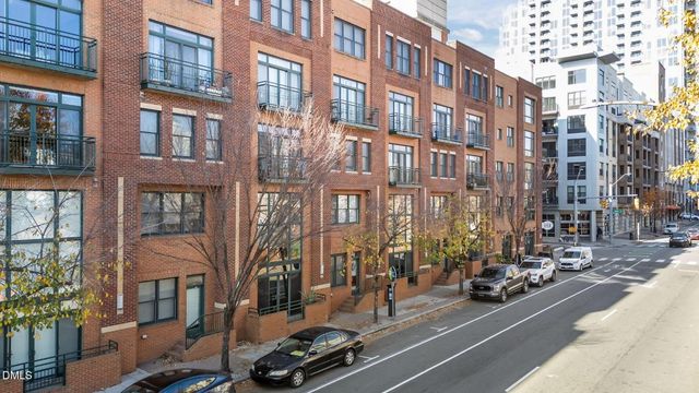 444 S Blount Street 104, Raleigh, NC 27601