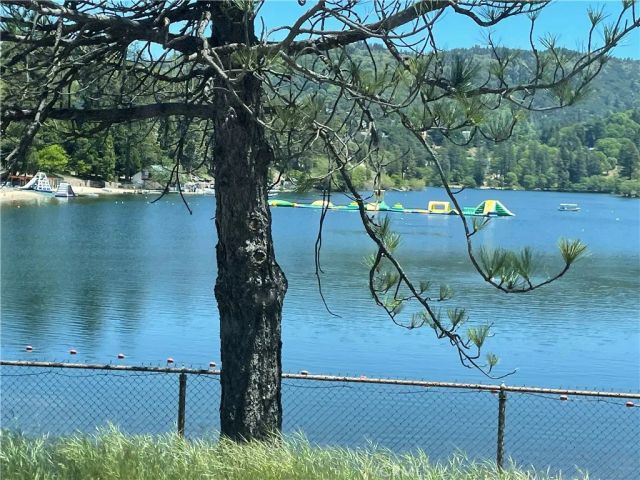 24327 Montreaux, Crestline, CA 92325