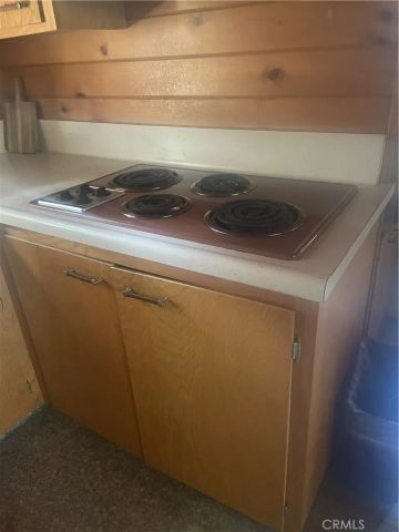24327 Montreaux, Crestline, CA 92325