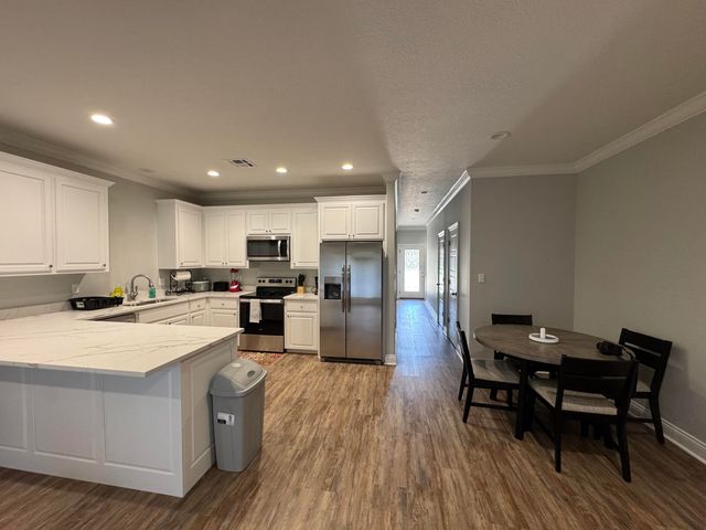 1928 Schovall Cir, Deridder, LA 70634