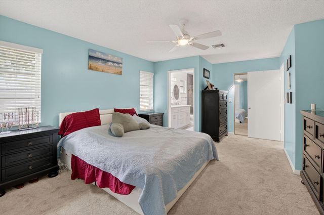 6082 Waldwick Circle, Delray Beach, FL 33484