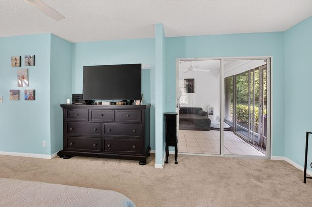 6082 Waldwick Circle, Delray Beach, FL 33484