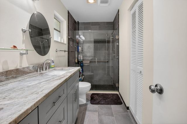 6082 Waldwick Circle, Delray Beach, FL 33484