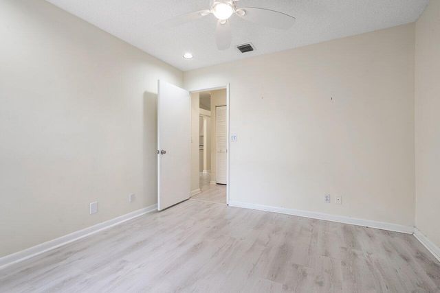 6082 Waldwick Circle, Delray Beach, FL 33484