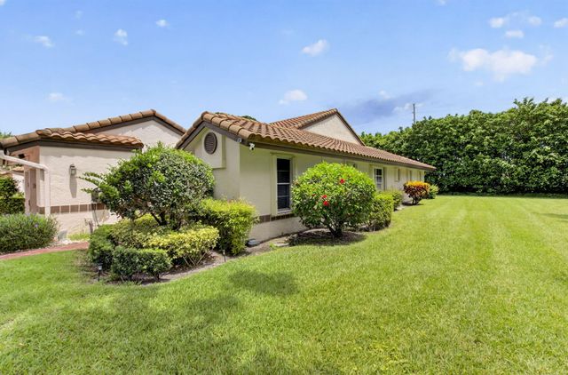 6082 Waldwick Circle, Delray Beach, FL 33484