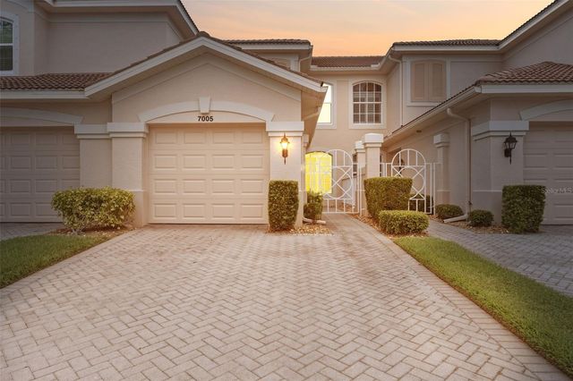 7005 PROSPERITY CIRCLE 2005, Sarasota, FL 34238