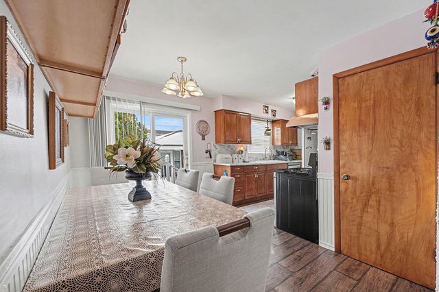 7845 Van Buren Avenue, Munster, IN 46321