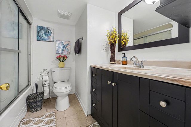 7845 Van Buren Avenue, Munster, IN 46321