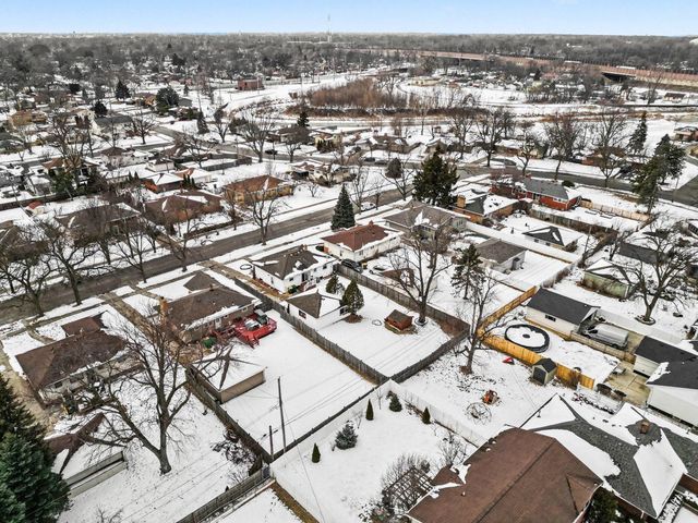 7845 Van Buren Avenue, Munster, IN 46321