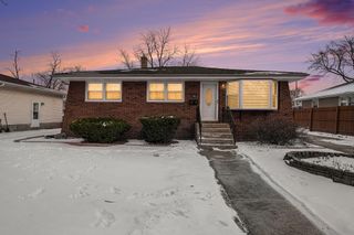 7845 Van Buren Avenue, Munster, IN 46321