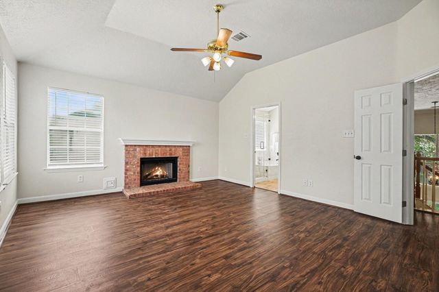 2212 Palm Lagoon Drive, League City, TX 77573