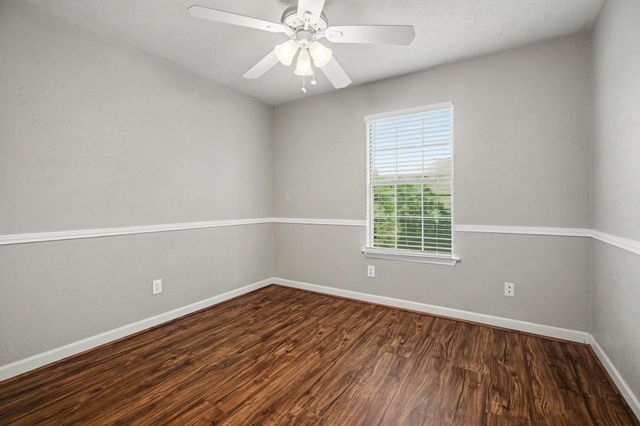 2212 Palm Lagoon Drive, League City, TX 77573