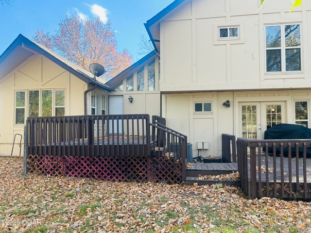 2025 Carolina Place, Joplin, MO 64801