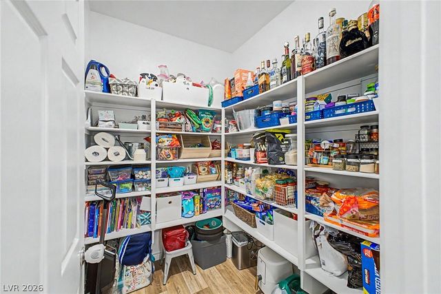 8137 Skye Plum Street, Las Vegas, NV 89166