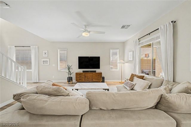 8137 Skye Plum Street, Las Vegas, NV 89166