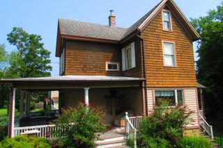 12 Mountainville Road, Danbury, CT 06810