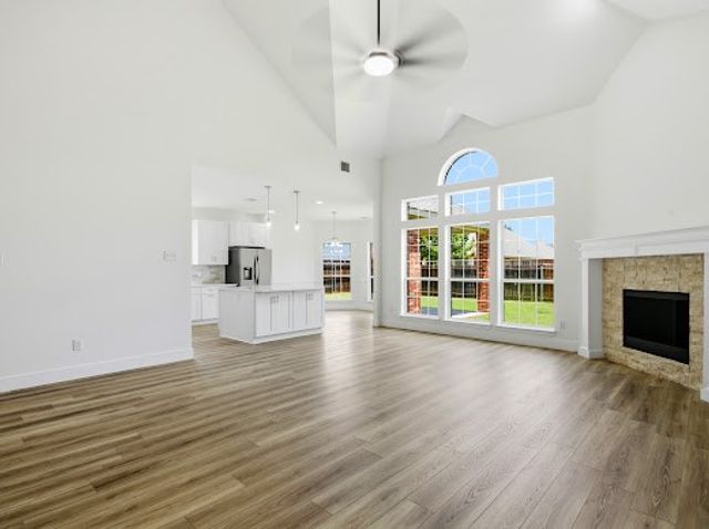 5034 W Fall Drive, Midlothian, TX 76065