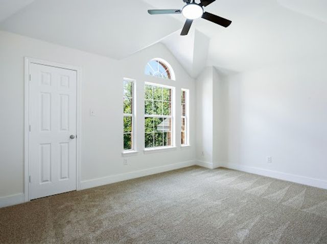 5034 W Fall Drive, Midlothian, TX 76065