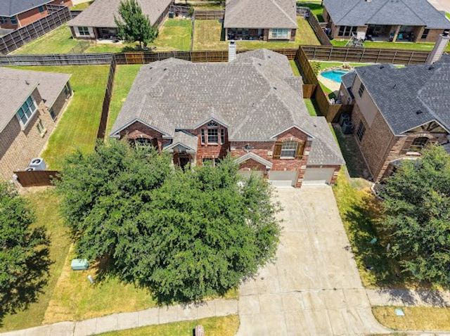 5034 W Fall Drive, Midlothian, TX 76065