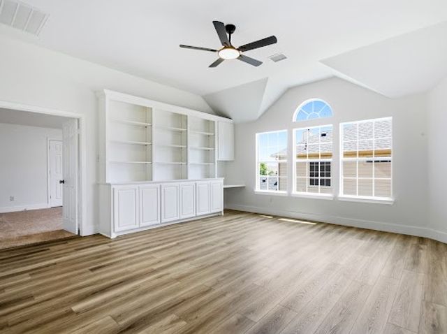 5034 W Fall Drive, Midlothian, TX 76065