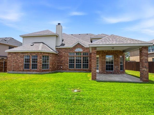 5034 W Fall Drive, Midlothian, TX 76065