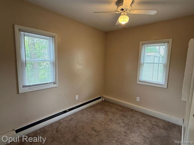 11700 Cavell Street, Livonia, MI 48150