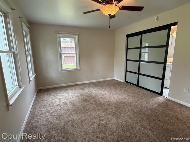 11700 Cavell Street, Livonia, MI 48150
