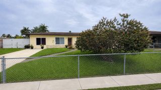 2675 SW 119th Ct, Miami, FL 33175