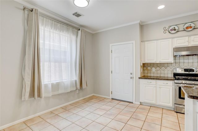 35 Tranquil Glade Place, The Woodlands, TX 77381
