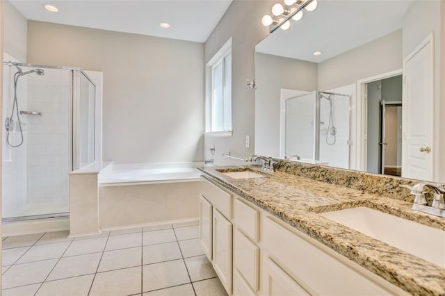 35 Tranquil Glade Place, The Woodlands, TX 77381