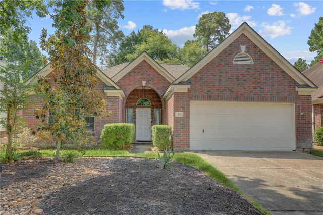 35 Tranquil Glade Place, The Woodlands, TX 77381