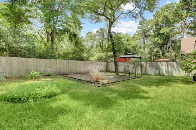 35 Tranquil Glade Place, The Woodlands, TX 77381