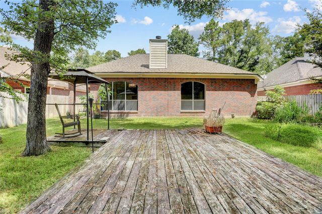35 Tranquil Glade Place, The Woodlands, TX 77381
