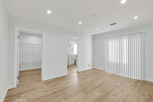 569 E Cypress Avenue, Burbank, CA 91501