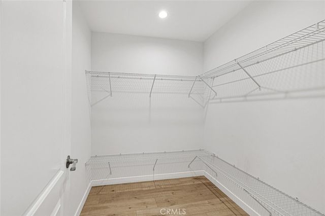 569 E Cypress Avenue, Burbank, CA 91501