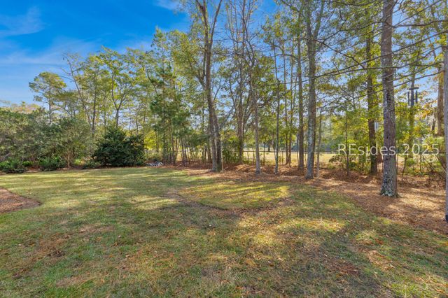 62 Clifton Dr, Okatie, SC 29909