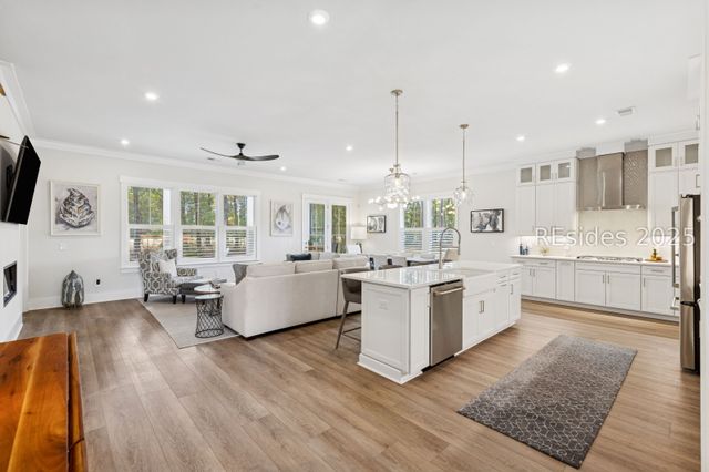 62 Clifton Dr, Okatie, SC 29909