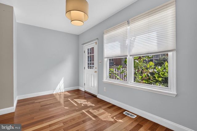 2813 OGDEN ST, Philadelphia, PA 19130