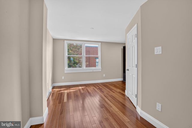 2813 OGDEN ST, Philadelphia, PA 19130