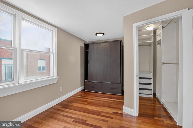 2813 OGDEN ST, Philadelphia, PA 19130