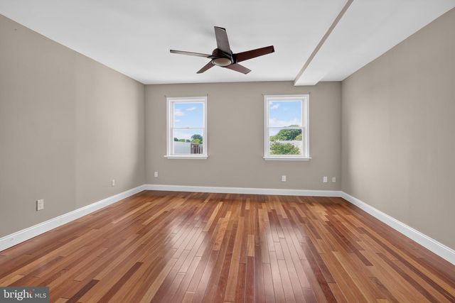 2813 OGDEN ST, Philadelphia, PA 19130