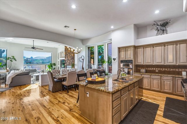 27562 N 83RD Glen, Peoria, AZ 85383
