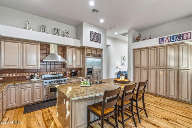 27562 N 83RD Glen, Peoria, AZ 85383