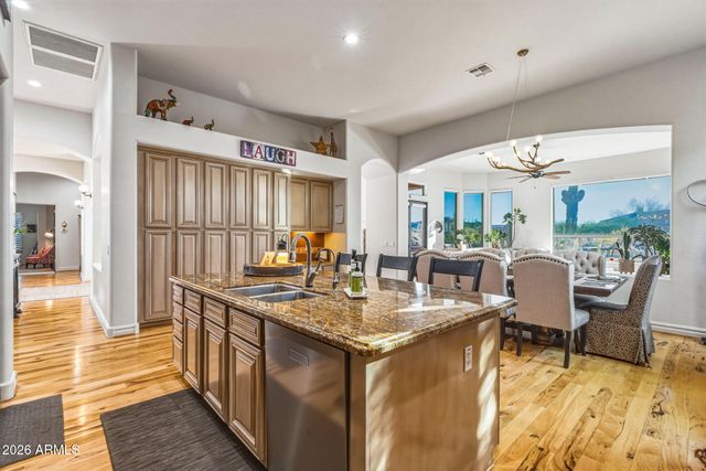 27562 N 83RD Glen, Peoria, AZ 85383