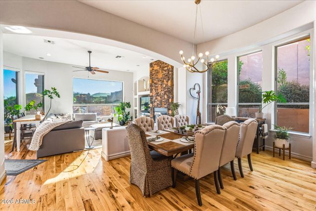 27562 N 83RD Glen, Peoria, AZ 85383