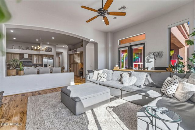 27562 N 83RD Glen, Peoria, AZ 85383